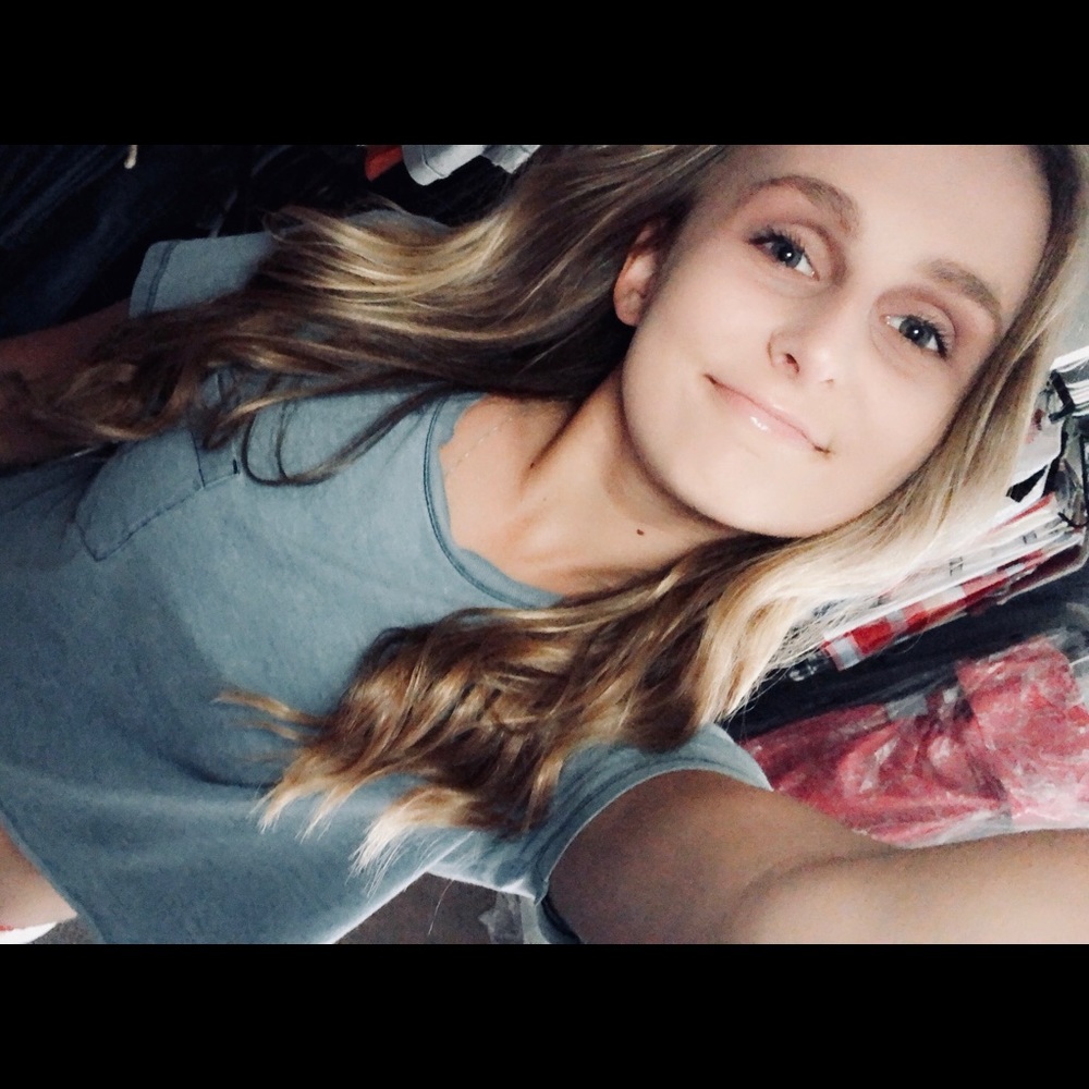 Meet your Posher, Karli